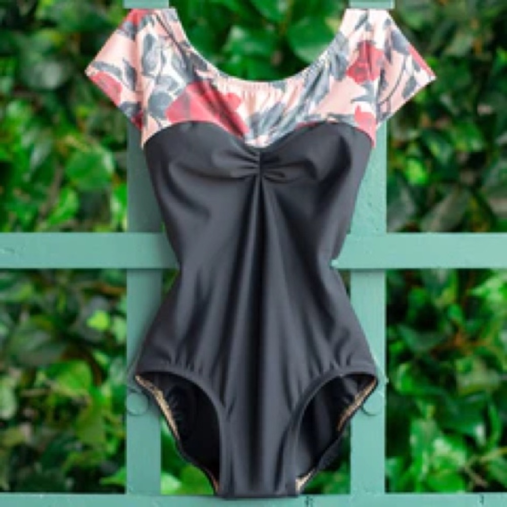 Luckyleo adult small leotard